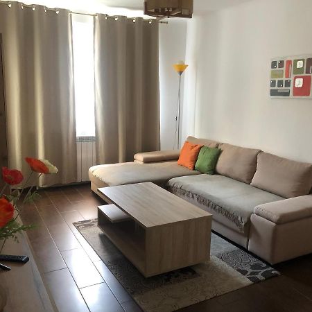 Central Home Piatra Neamţ Екстериор снимка