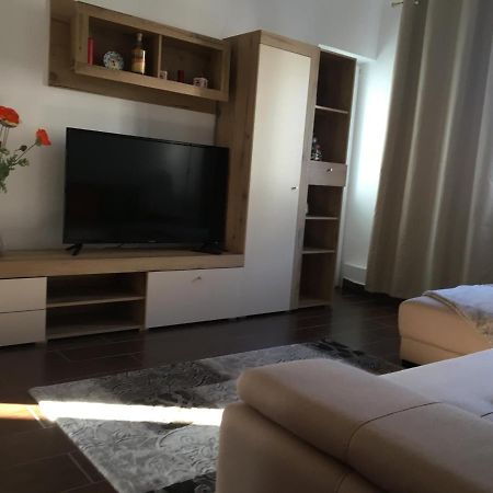 Central Home Piatra Neamţ Екстериор снимка